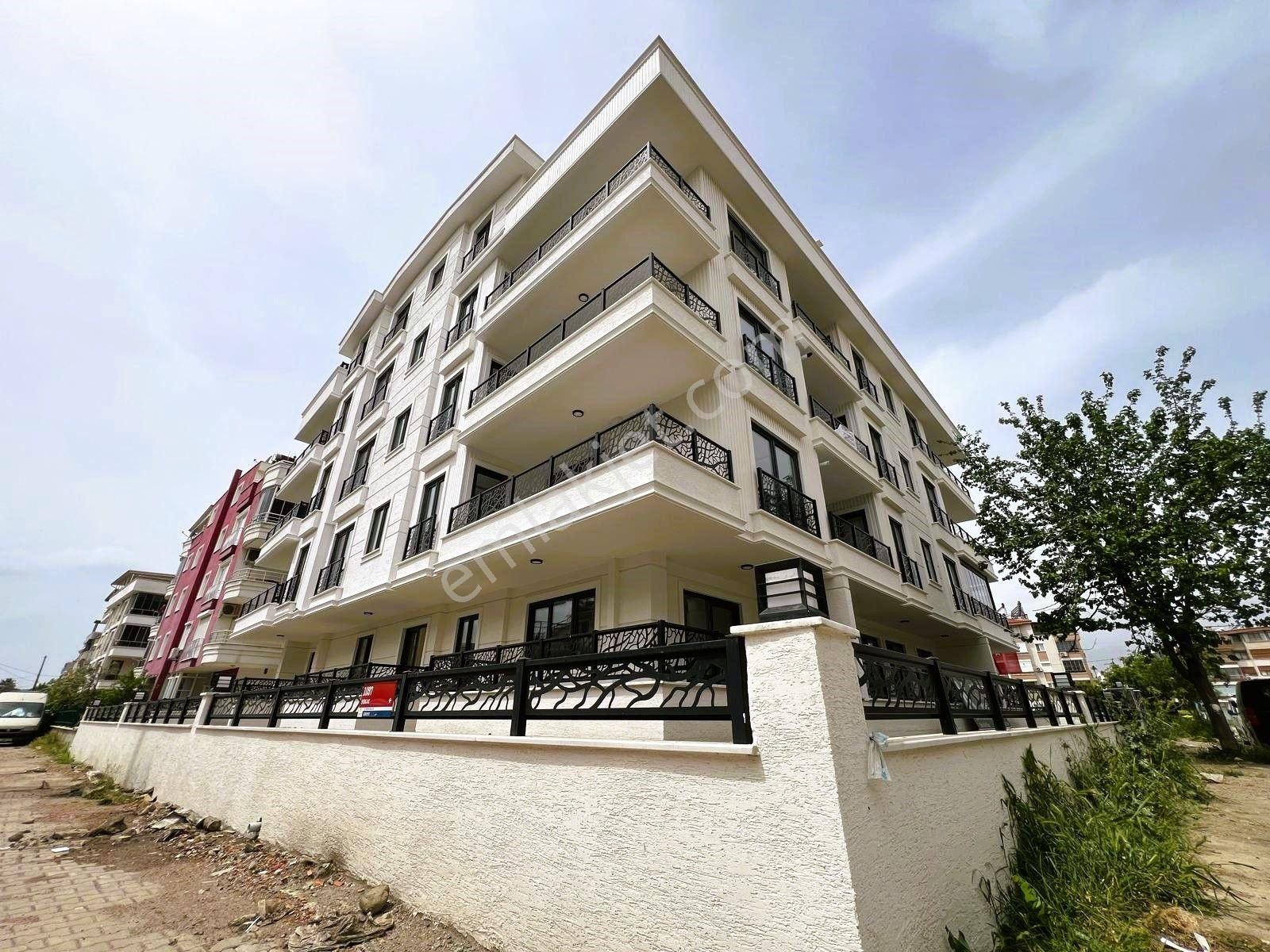 Edremit Altınkum Satılık Daire  🏡🏡ALÇINAR EMLAKTAN DENİZE YAKIN GENİŞ BALKONLU 2+1 DAİRE🏡🏡