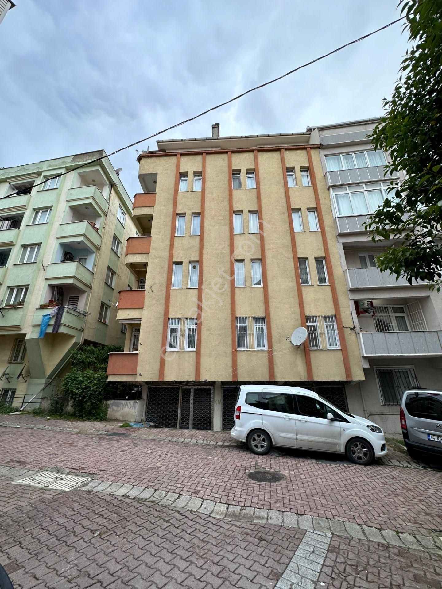 Avcılar Gümüşpala Satılık Daire AVCILAR GÜMÜŞPALA DA SATILIK 2+1 DAİRE - FOR SALE