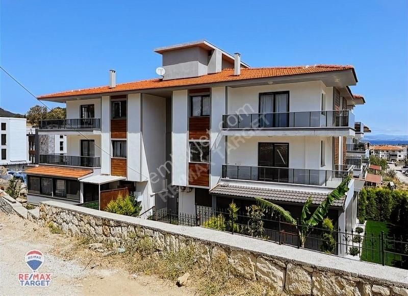 Foça Mustafa Kemal Atatürk Satılık Daire REMAX TARGET'TAN YENİ FOÇA'DA PROJEDEN 2+1 1+1 SATILIK DAİRELER