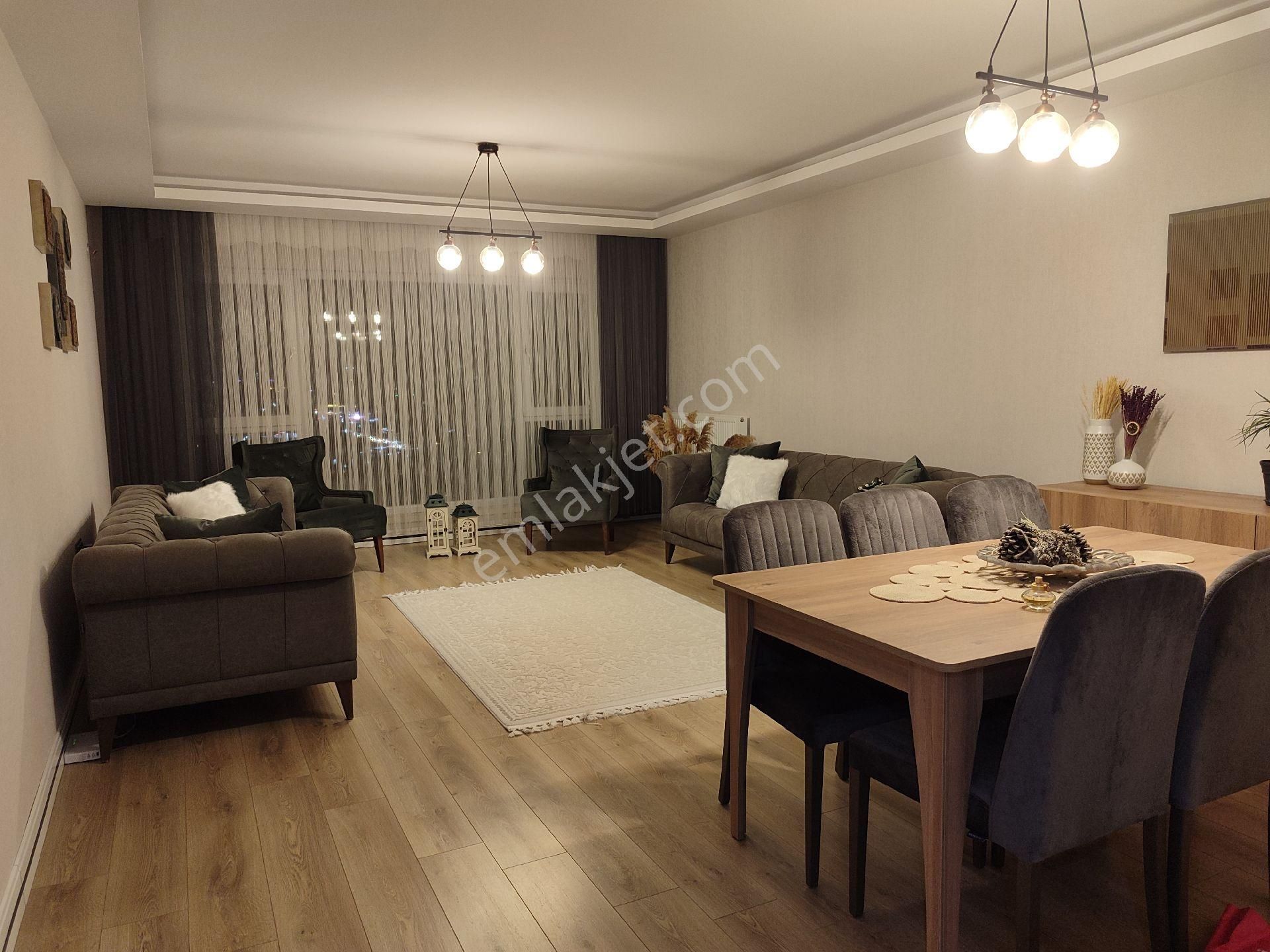 Etimesgut Eryaman Satılık Daire Eryaman Mahallesi 3+1 148 m2 evimiz satılıktır