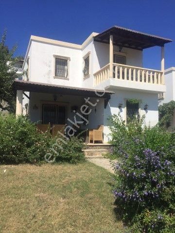 Bodrum Koyunbaba Kiralık Villa  Bodrumda Site İçinde 3+1 Full Eşyalı Kiralık Müstakil Villa