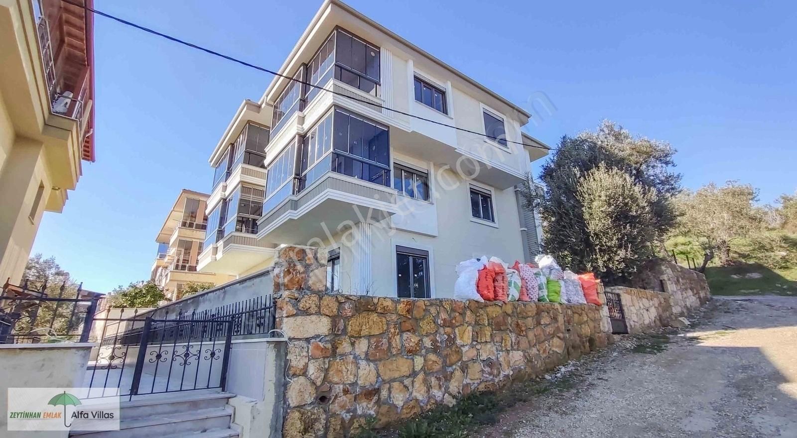 Ayvacık Küçükkuyu Bld. (Gökçetepe) Satılık Daire Küçükkuyuda Satılık Deniz Manzaralı 2+1 Daire