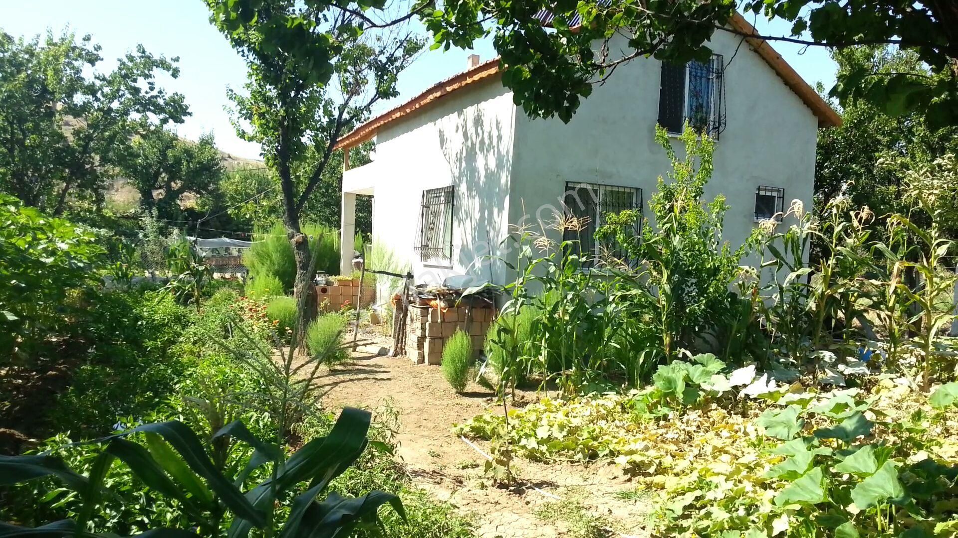 Kırıkkale Merkez Hacılar Bld. (Altınova) Satılık Konut İmarlı Sahibinden***bahçe***