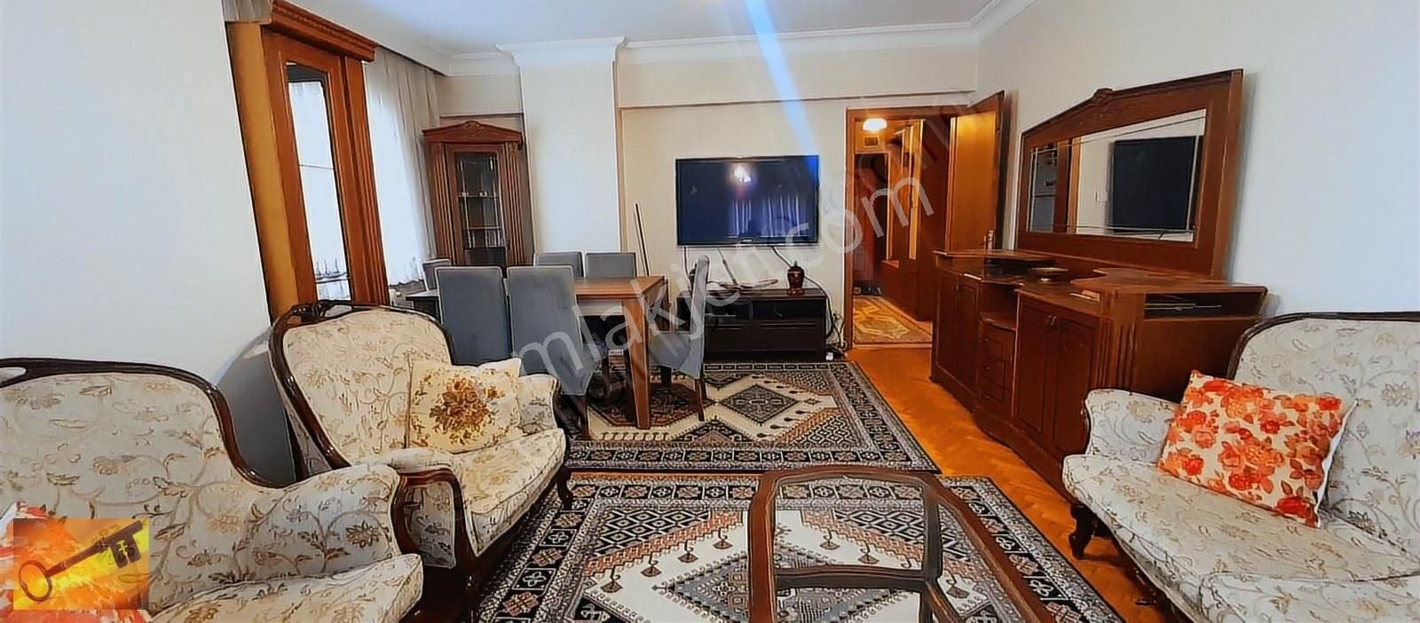 Ataşehir İçerenköy Satılık Daire İÇERENKÖY'DE SATILIK 3+1 DAİRE