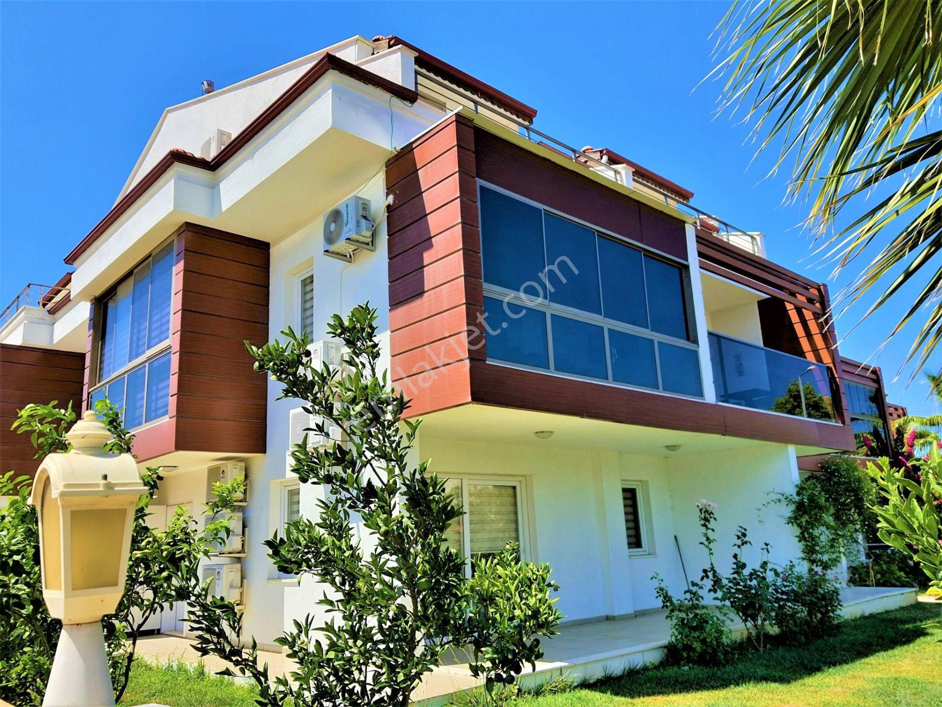 Goldhouse Dan Satılık Akarca Da Bahçeli Havuzlu Site İçinde 2+1 Daire