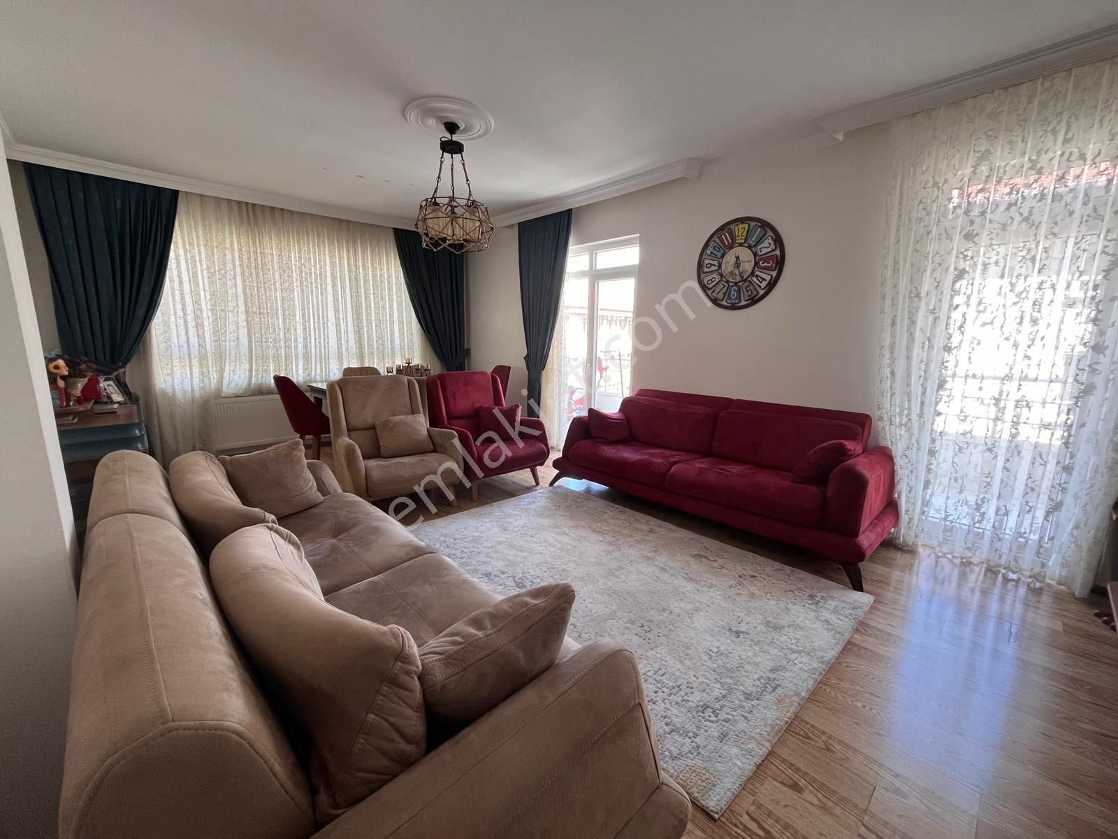 Altındağ Yıldıztepe Satılık Daire YILDIZTEPE MAHALLESİ  DOĞUKENT CADDESİNDE GENİŞ SATILIK 3+1 DAİRE