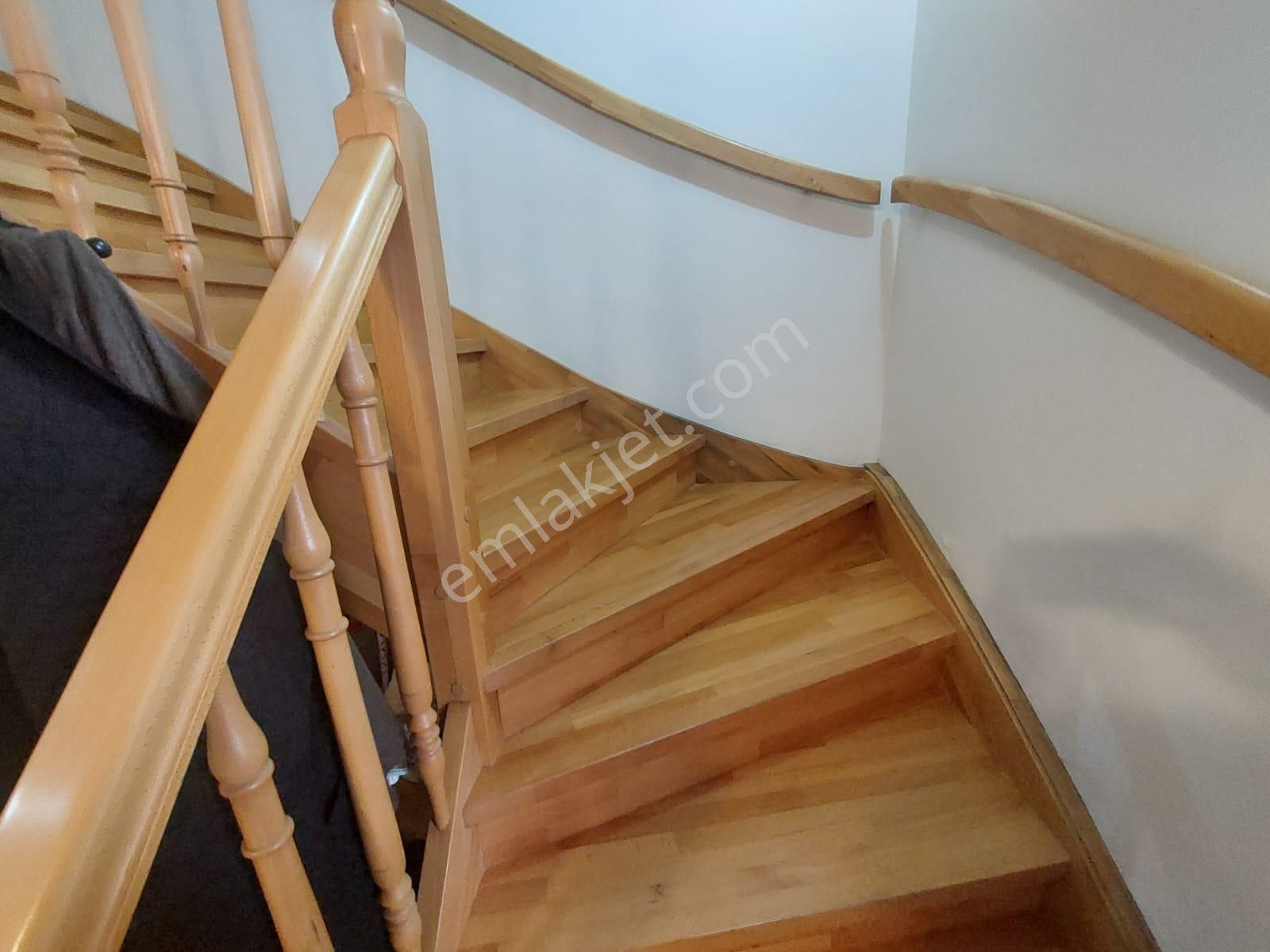 Sarıyer Merkezde Müstakil Tapulu Bahçeli Dublex 3+2 Müstakil Ev - Görsel 24