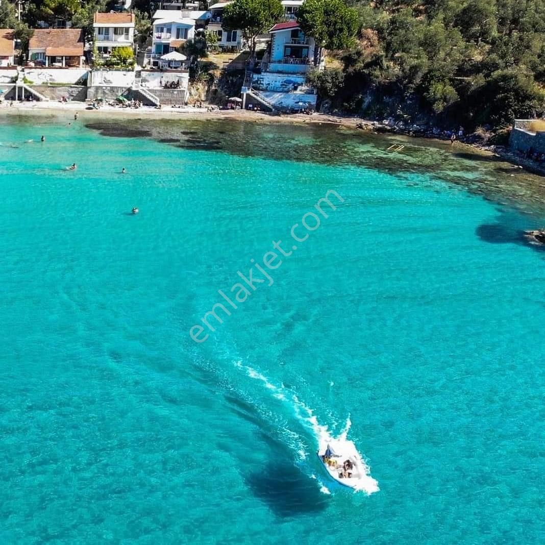 Dikili Bademli Satılık Tarla  DİKİLİ GÜVEN EMLAK'TAN BADEMLİ ZİNDANCIK KOYUNDA SATILIK TARLA