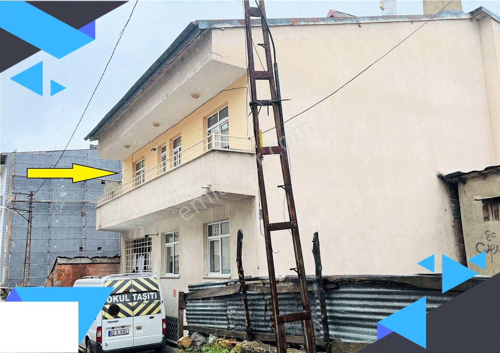 Bayburt Merkez Velişaban Satılık Daire  ŞEHİR MERKEZİNDE 110 M², ARA KAT, 3+1 SATILIK DAİRE