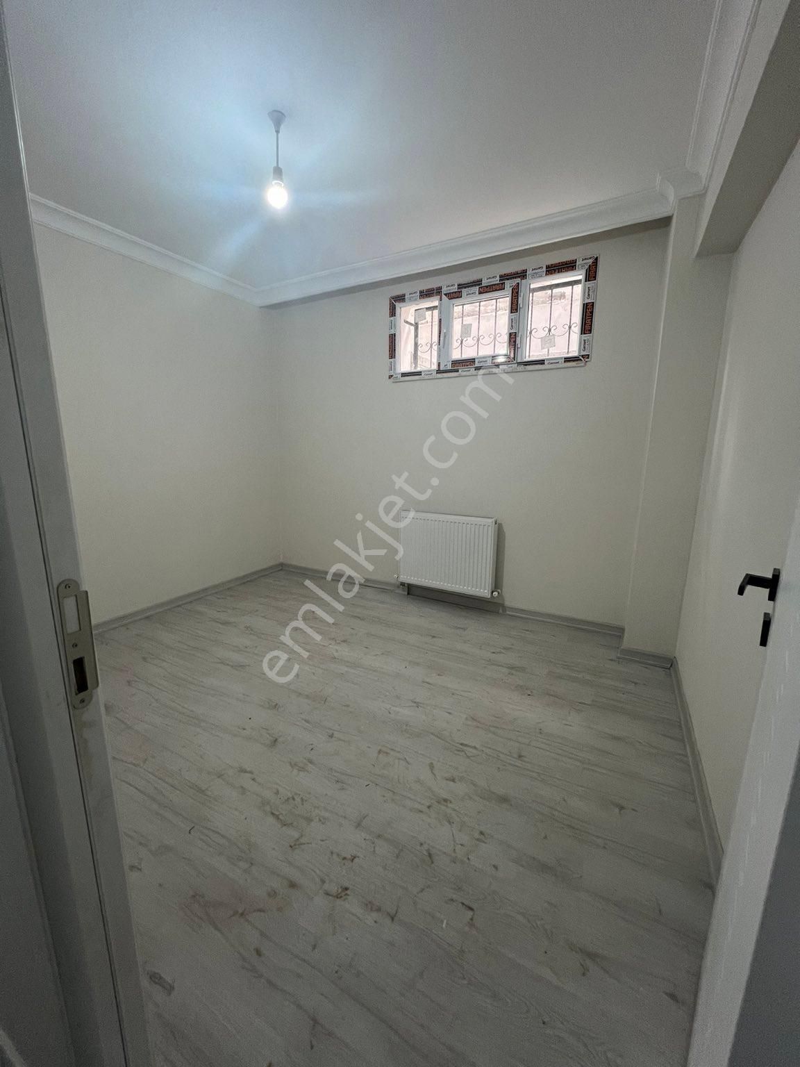 Başakşehir Güvercintepe Satılık Daire KARTERDEN SATILIK KELEPİR DAİRE