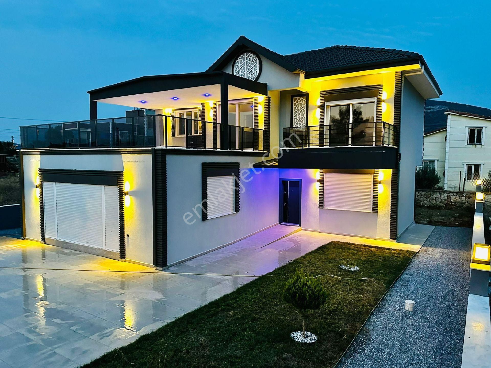 Didim Ak Yeniköy Satılık Villa Didim Yeşiltepede 730 Metrekare Arsası İle Tam Müstakil Villa 