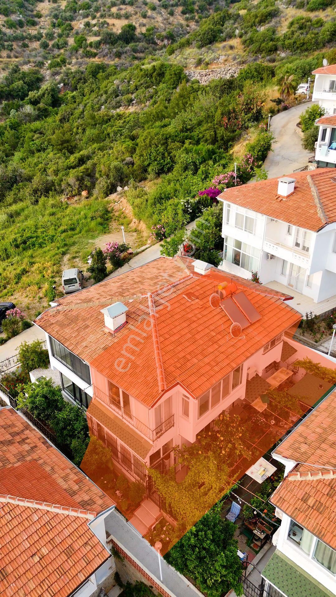 Alanya Keşefli Satılık Villa  ALANYA KEŞEFLİ'DE İKİZ VİLLA DENİZ MANZARALI (ИНФОРМАЦИЯ В ОПИСАНИИ)