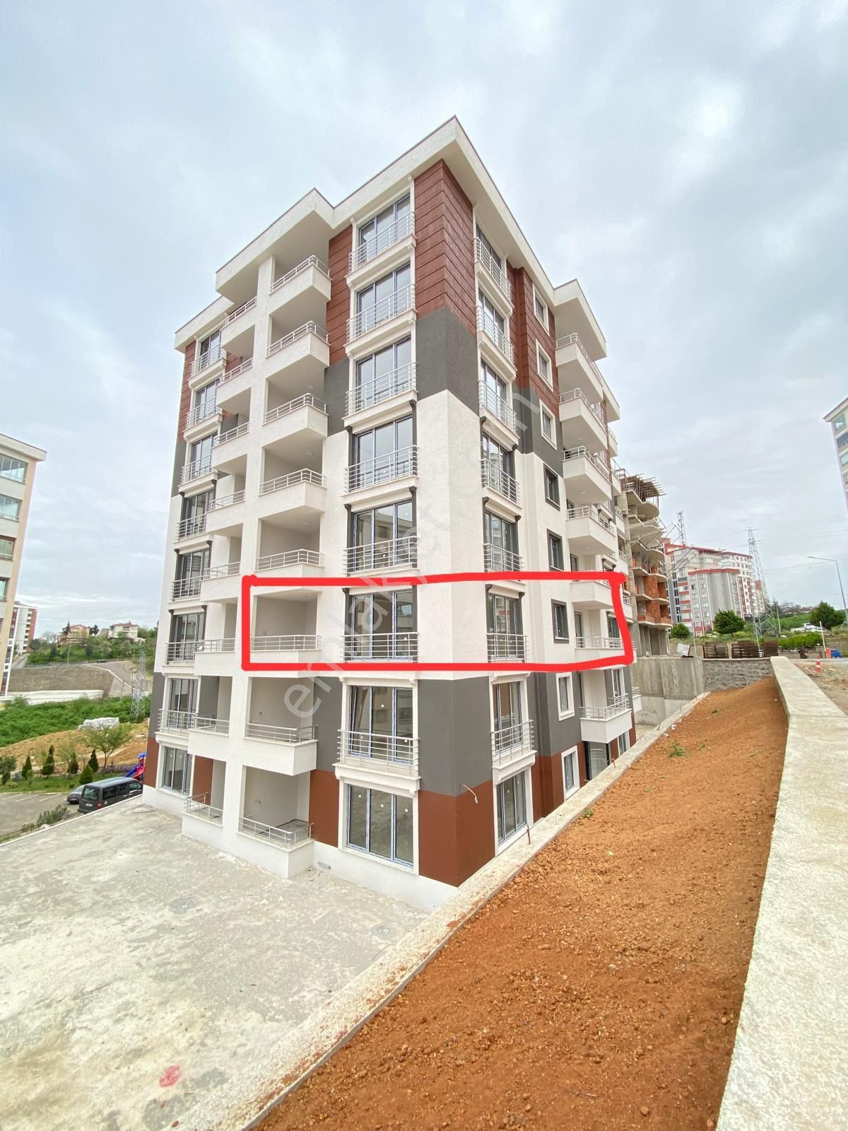 Ortahisar Çukurçayır Satılık Daire TRABZON ÇUKURCAYIRDA SATILIK FIRSAT DAİRE