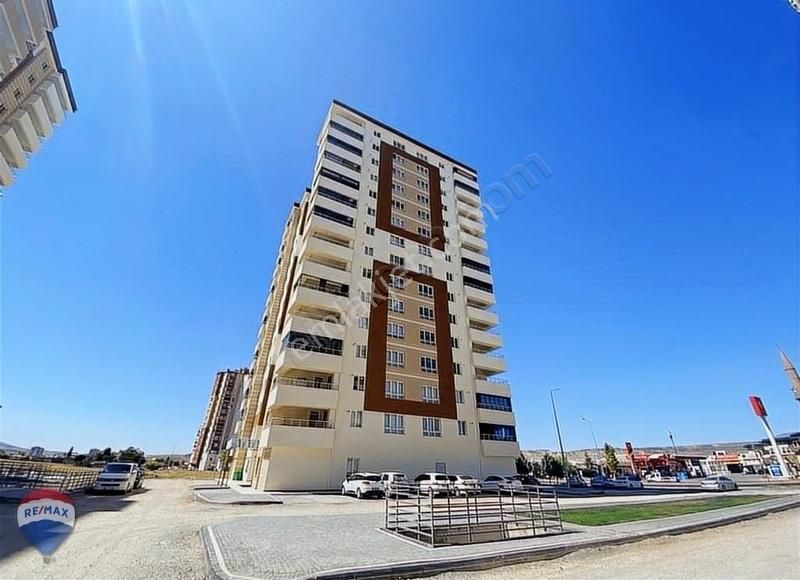 Melikgazi 30 Ağustos Satılık Daire REMAX KATILIM 30 AĞUSTOSDA 4+1 SATILIK DAİRE