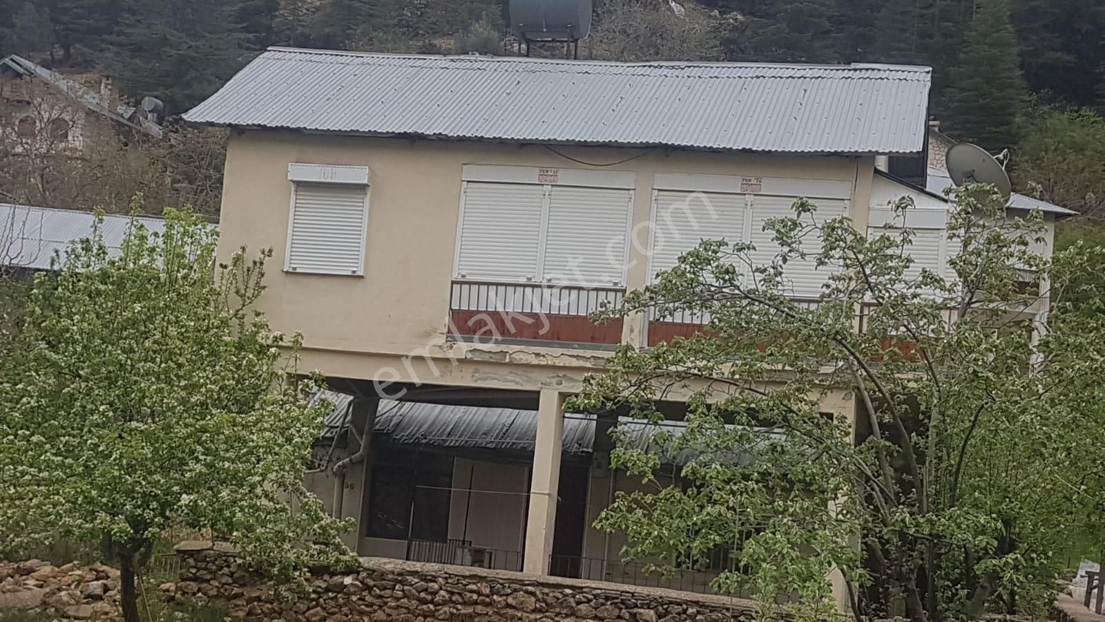 Anamur Çukurabanoz Satılık Müstakil Ev  EMEKLİ ÖĞRETMEN SATILIK YAYLA EVİ