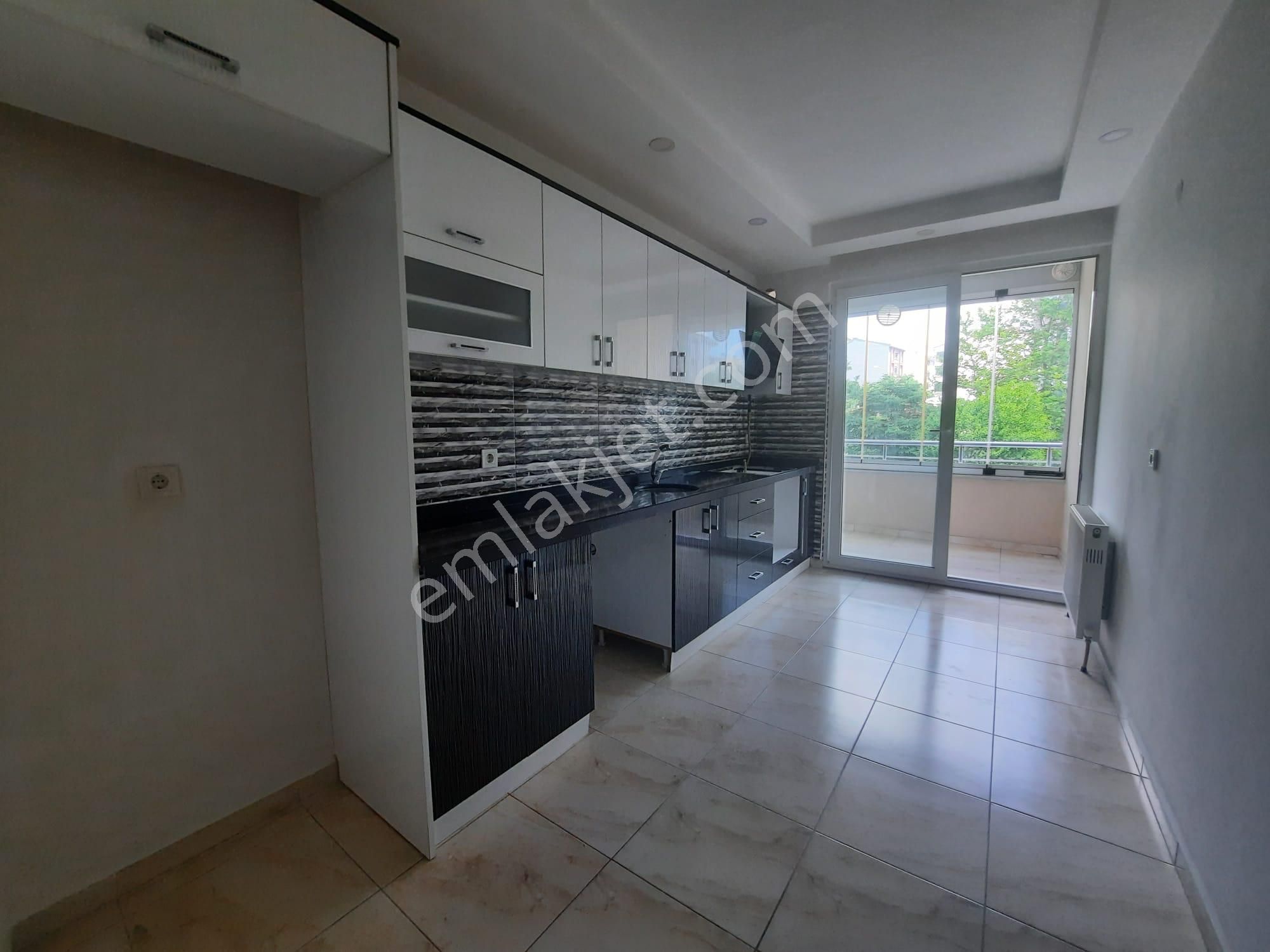 Süleymanpaşa Çınarlı Satılık Daire  TEKİRDAĞ SÜLEYMANPAŞA ÇINARLI MAH. 2+1 SATILIK DAİRE