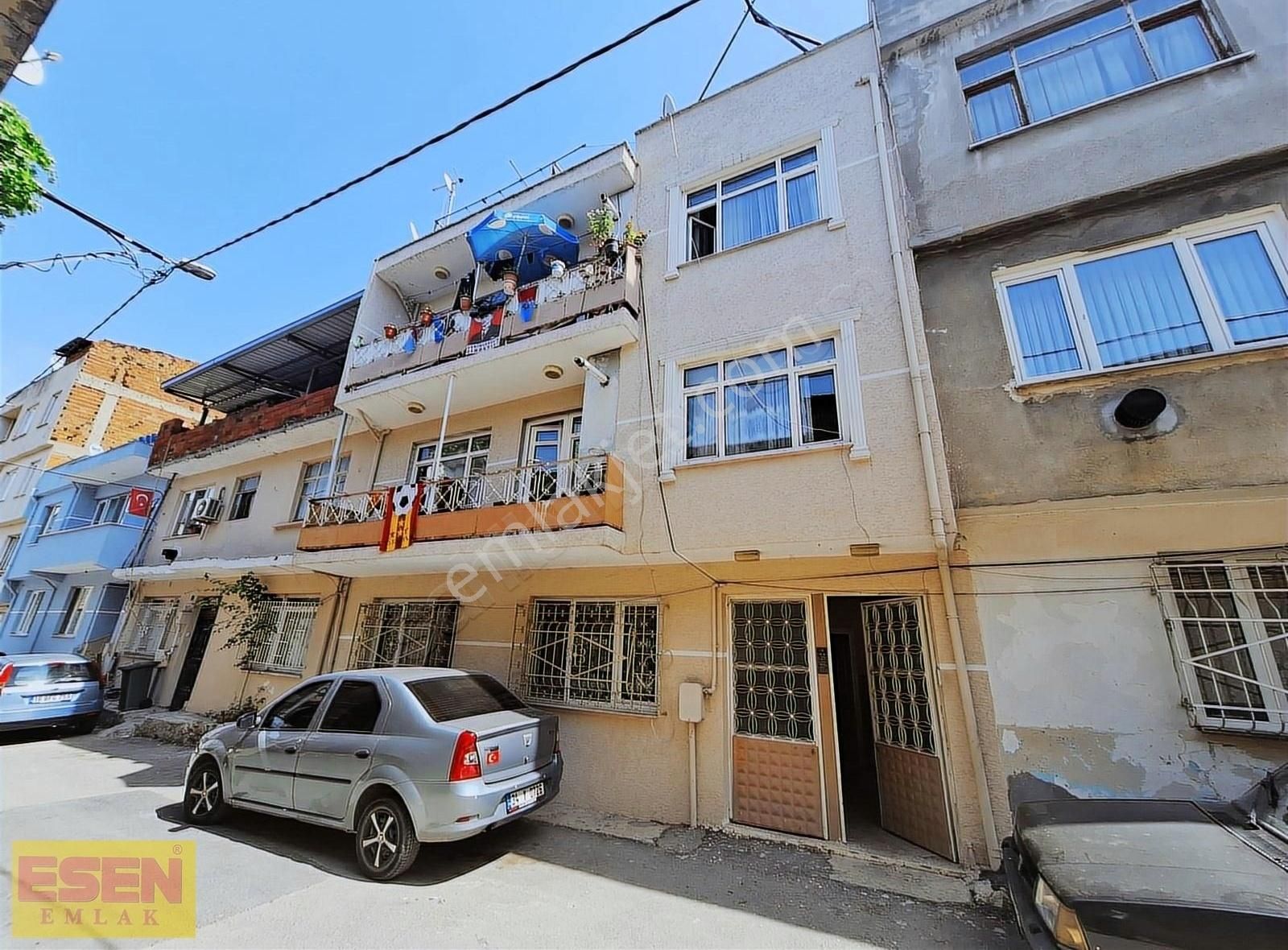 Osmangazi Yeşilova Satılık Bina ESEN'DEN YEŞİL OVADA'DA KAÇIRILMAYACAK FIRSAT. 3 KATLI 3 DAİRE