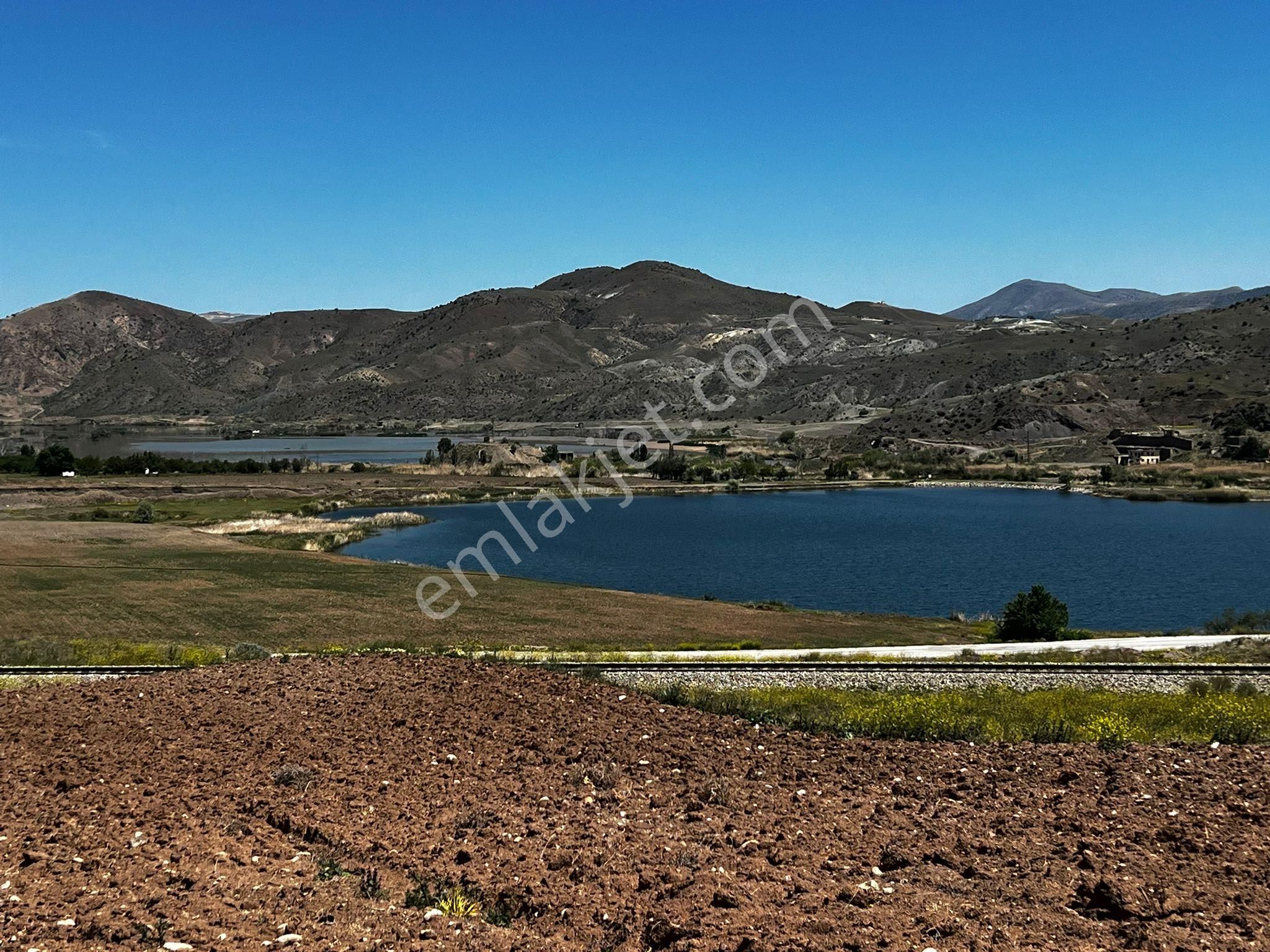 Yahşihan Irmak Köyü (Seyrantepe) Satılık Konut İmarlı Sahibinden Yahşihan ırmakta satılık imarlı arsa 