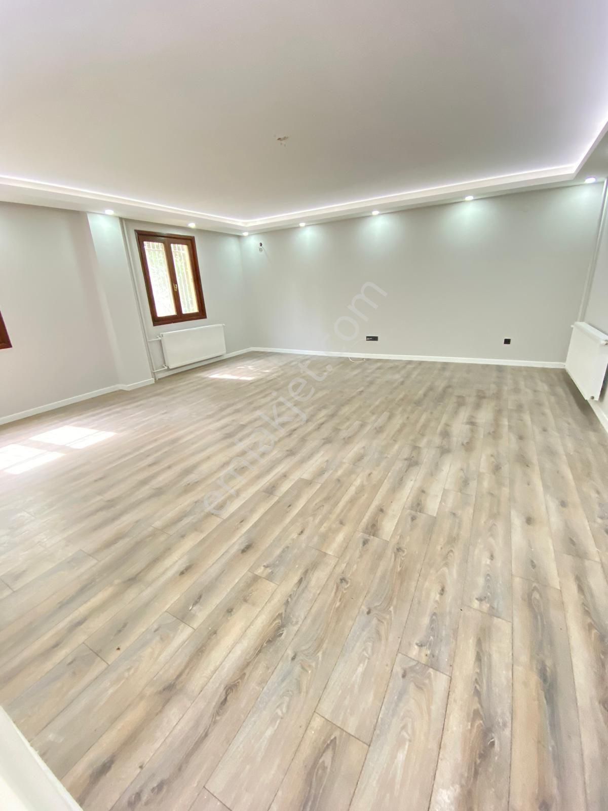 Karabağlar Basın Sitesi Satılık Daire  TİBAŞ EVLERİNDE 3+1170 M2 ASANSÖRLÜ OTOPARKLI TAM DONANIMLI