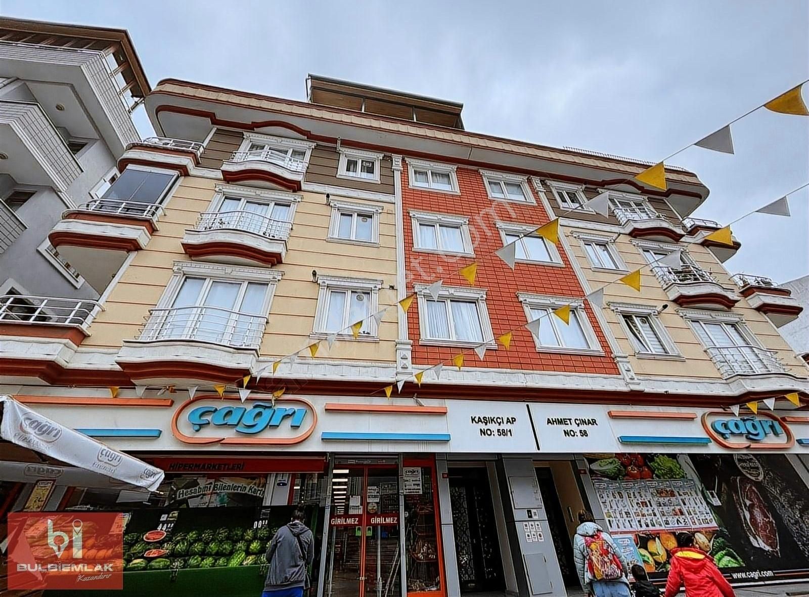 Çekmeköy Hamidiye Satılık Daire HAMİDİYEDE CADDE ÜZERİNDE 3+2 ASANSÖRLÜ SATILIK TİRPLEKS DAİRE