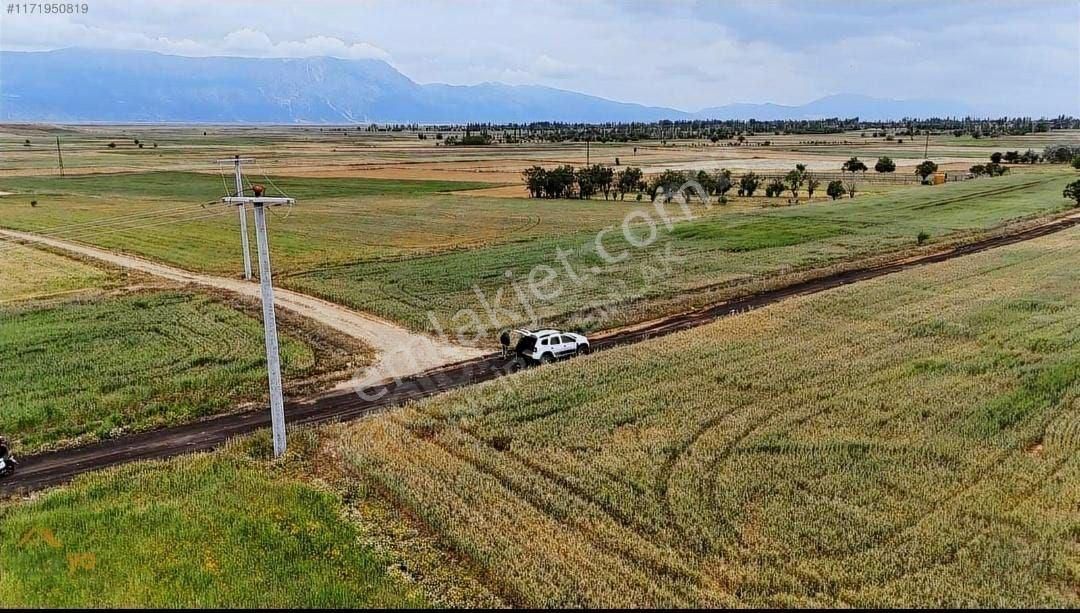 Dazkırı Esentepe Satılık Tarla DAZKIRI VEHBİ KOÇ SANAYİ SİTESİ VE İMARA YAKIN KÖŞE PARSEL