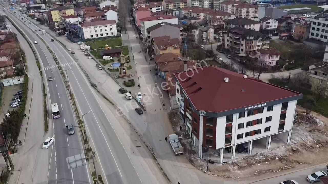 Hendek Kemaliye Kiralık Dükkan & Mağaza  5- ŞEKER EMLAKTAN 550 m2 KİRALIK KÖŞE SIFIR İŞ YERİ