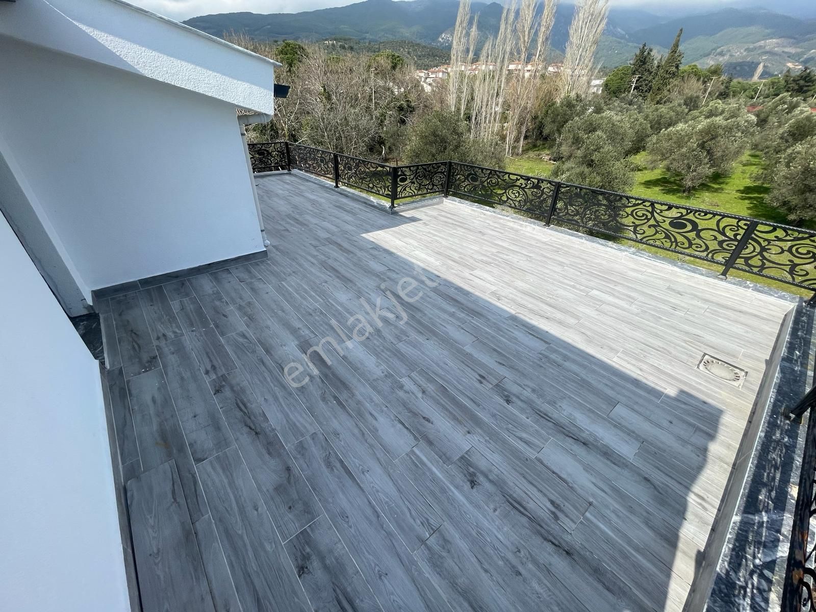 Sabri Pınarbaşı Gayrimenkul'den Güre 'de Satılık Müstakil Villa - Görsel 38