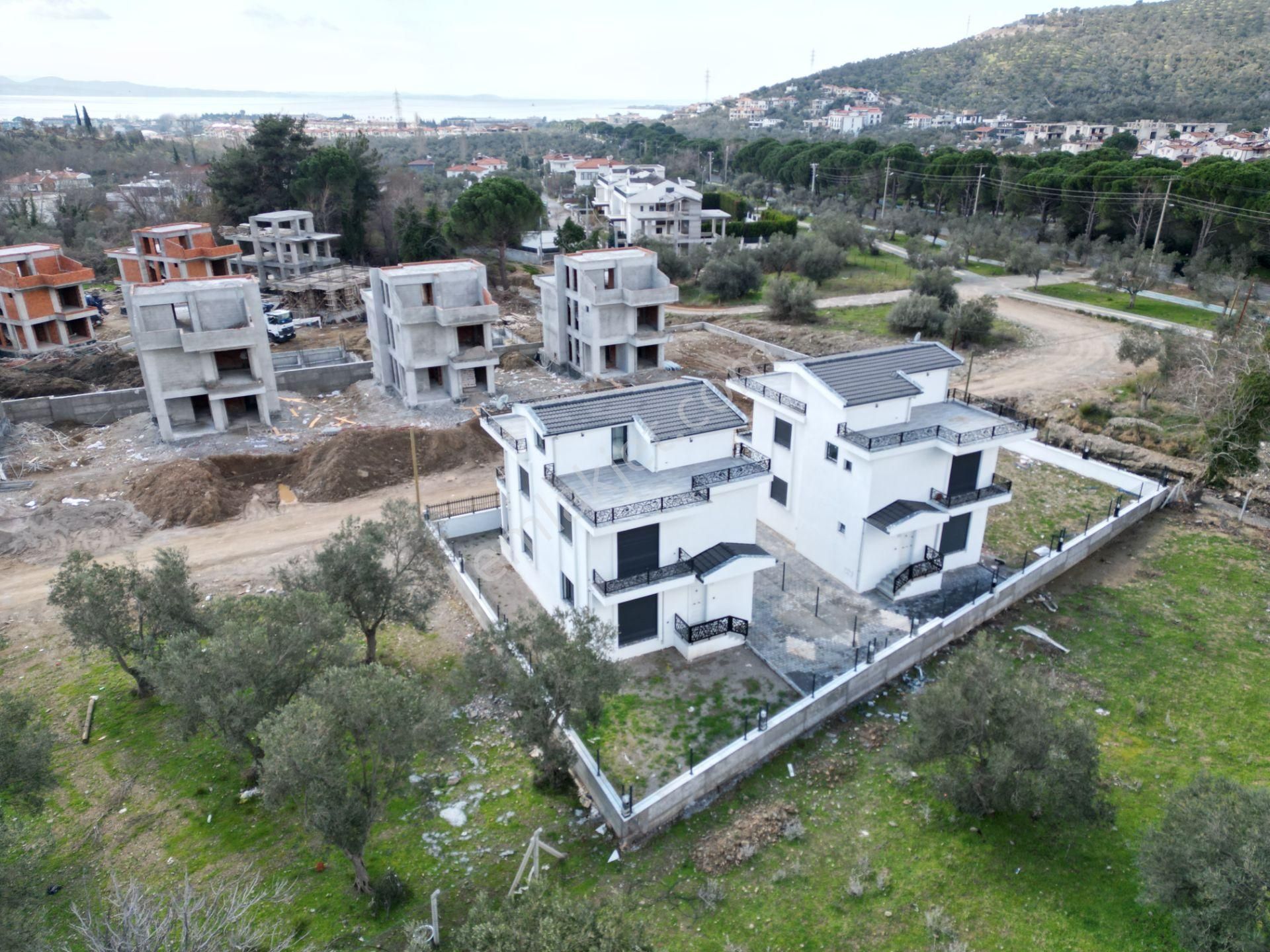 Sabri Pınarbaşı Gayrimenkul'den Güre 'de Satılık Müstakil Villa - Görsel 42