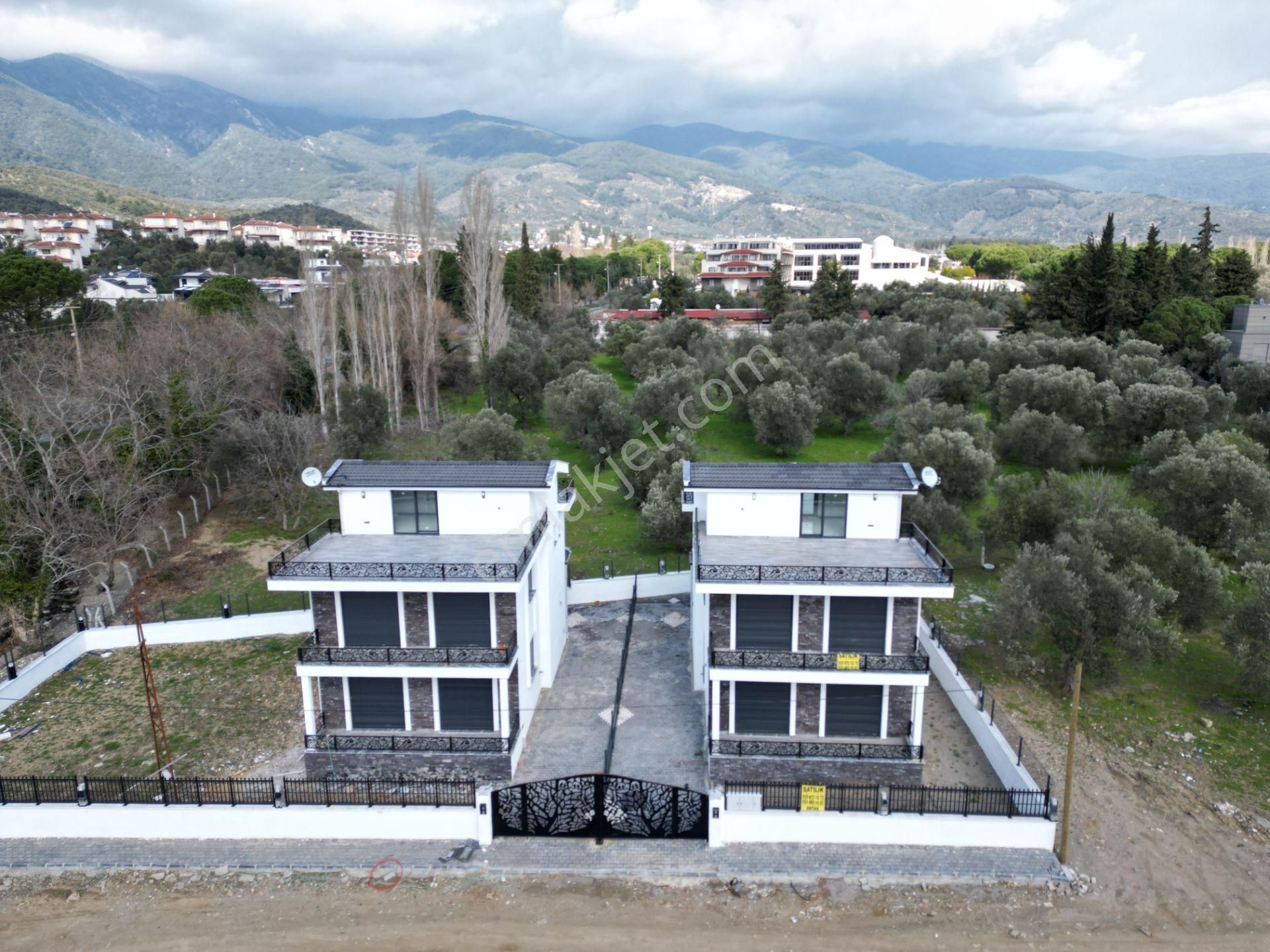 Edremit Güre Satılık Villa  SABRİ PINARBAŞI GAYRİMENKUL'den GÜRE 'de SATILIK MÜSTAKİL VİLLA 