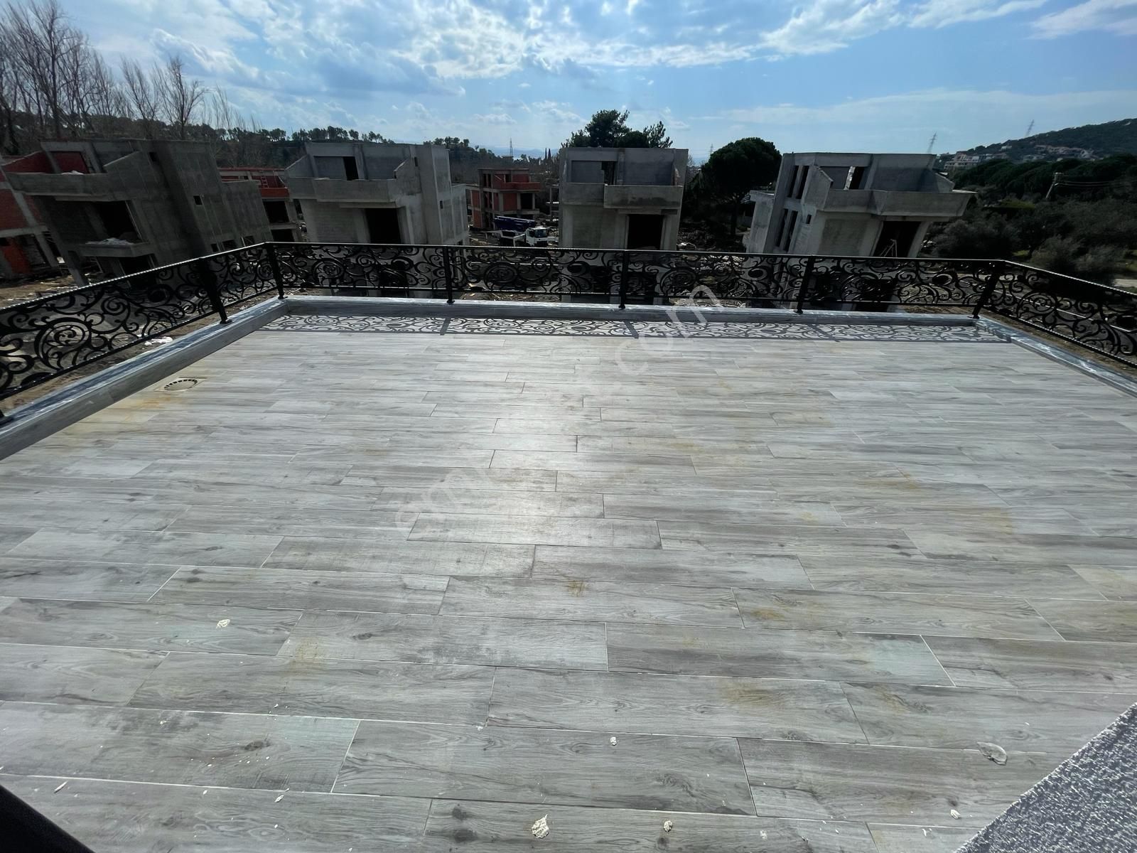 Sabri Pınarbaşı Gayrimenkul'den Güre 'de Satılık Müstakil Villa - Görsel 41