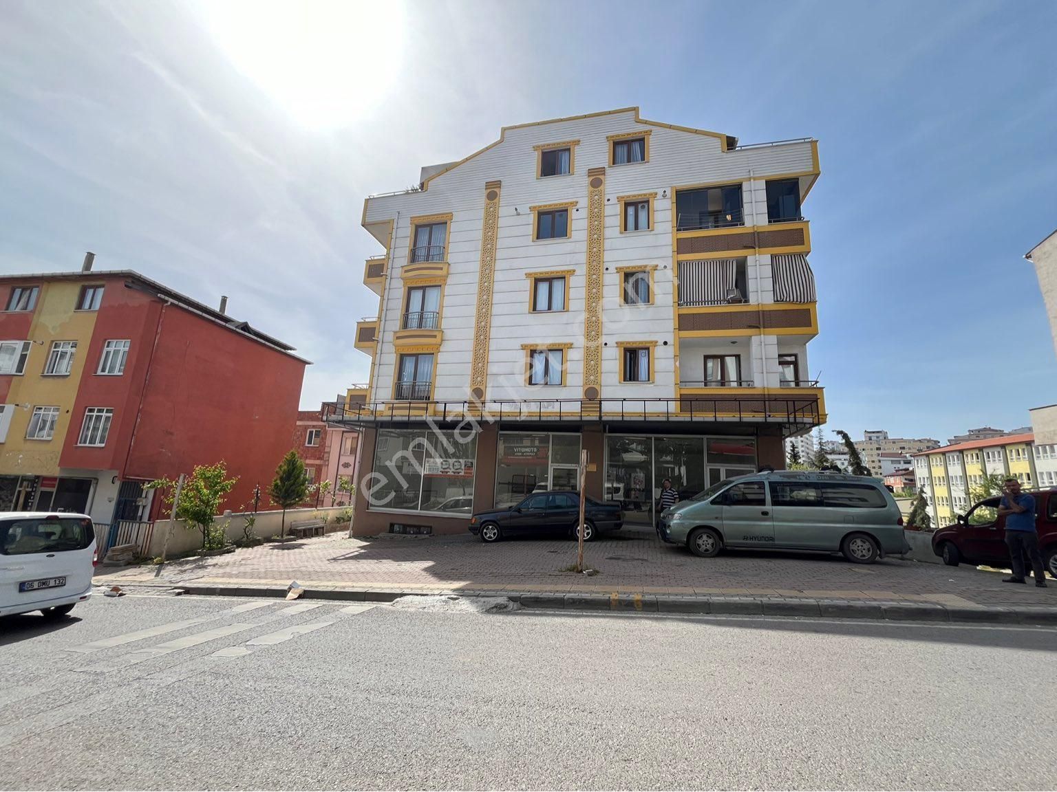 Gebze Cumhuriyet Kiralık Dükkan & Mağaza ÇELEBİOĞLU GYD GEBZE CUMHURİYET MAH CADDE ÜSTÜ KİRALIK 210 M2 DÜKKAN