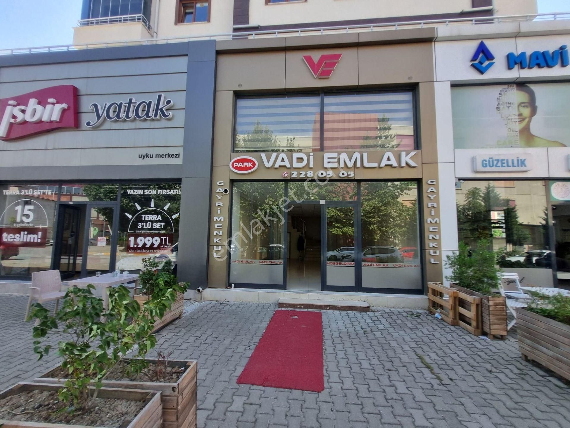 Tokat Merkez Yeşilırmak Kiralık Dükkan & Mağaza VADİ EMLAK'TAN NOVADA AVM ARKASINDA KİRALIK DÜKKAN