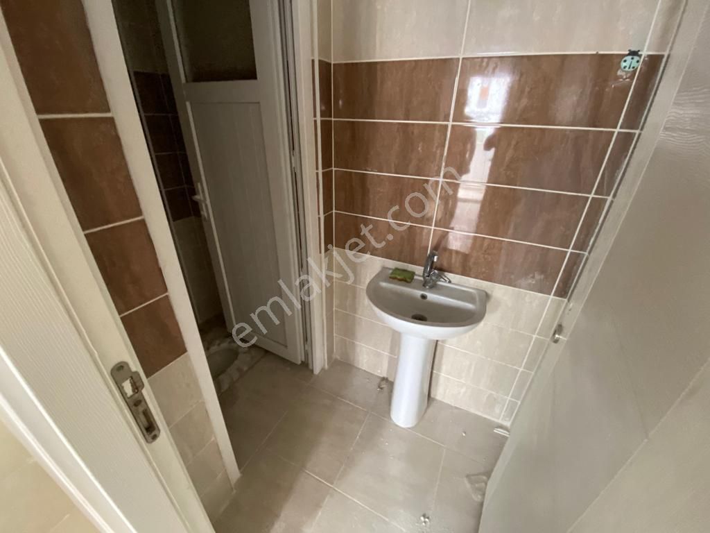 Onikişubat Tekerek Satılık Daire  TEKEREKTE SATILIK 3+1 UYGUN DAİRE