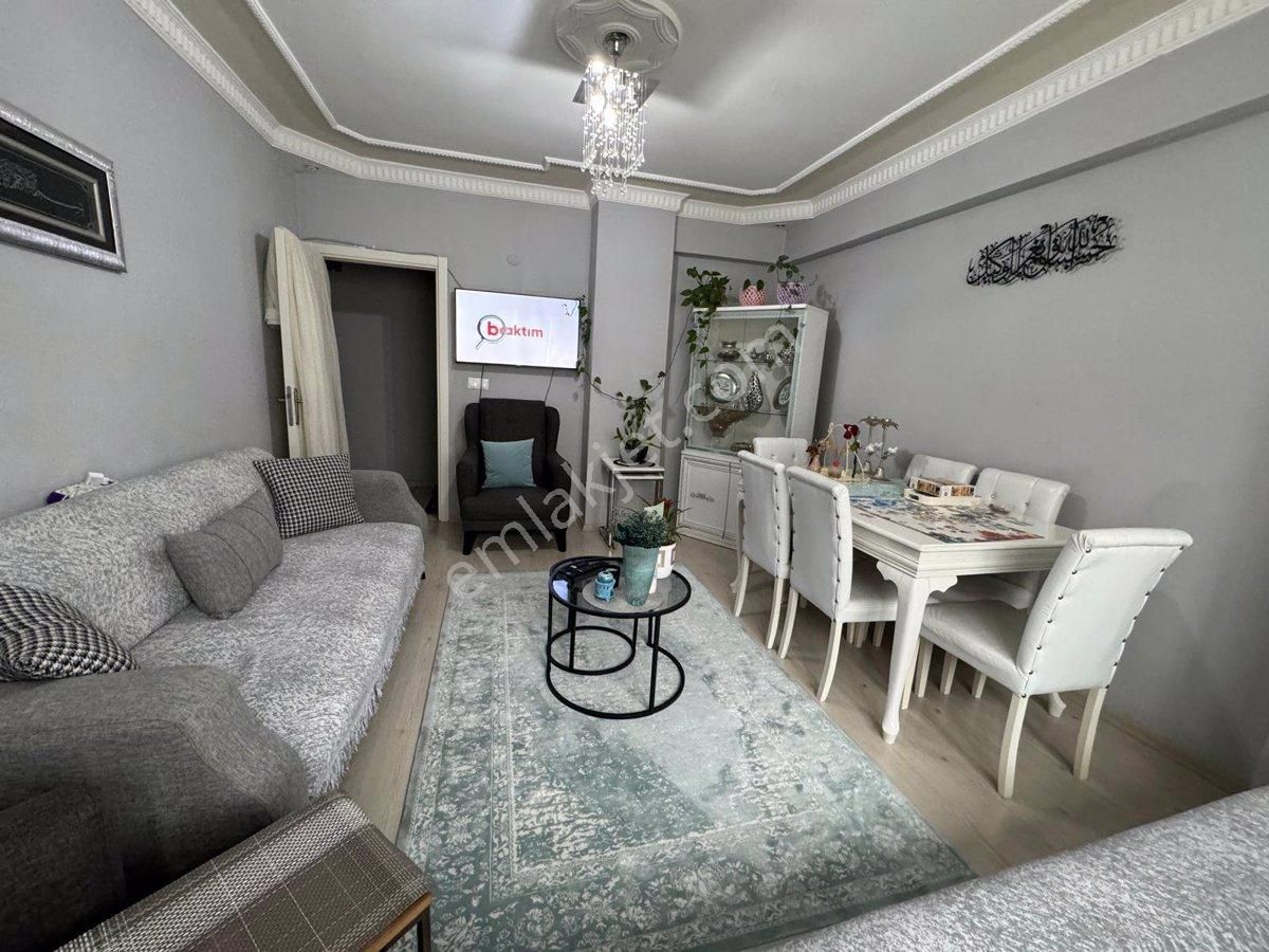 Esenyurt Turgut Özal Satılık Daire ESENYURT TURGUT ÖZAL DA REMAX STREET DEN SATILIK 3+1