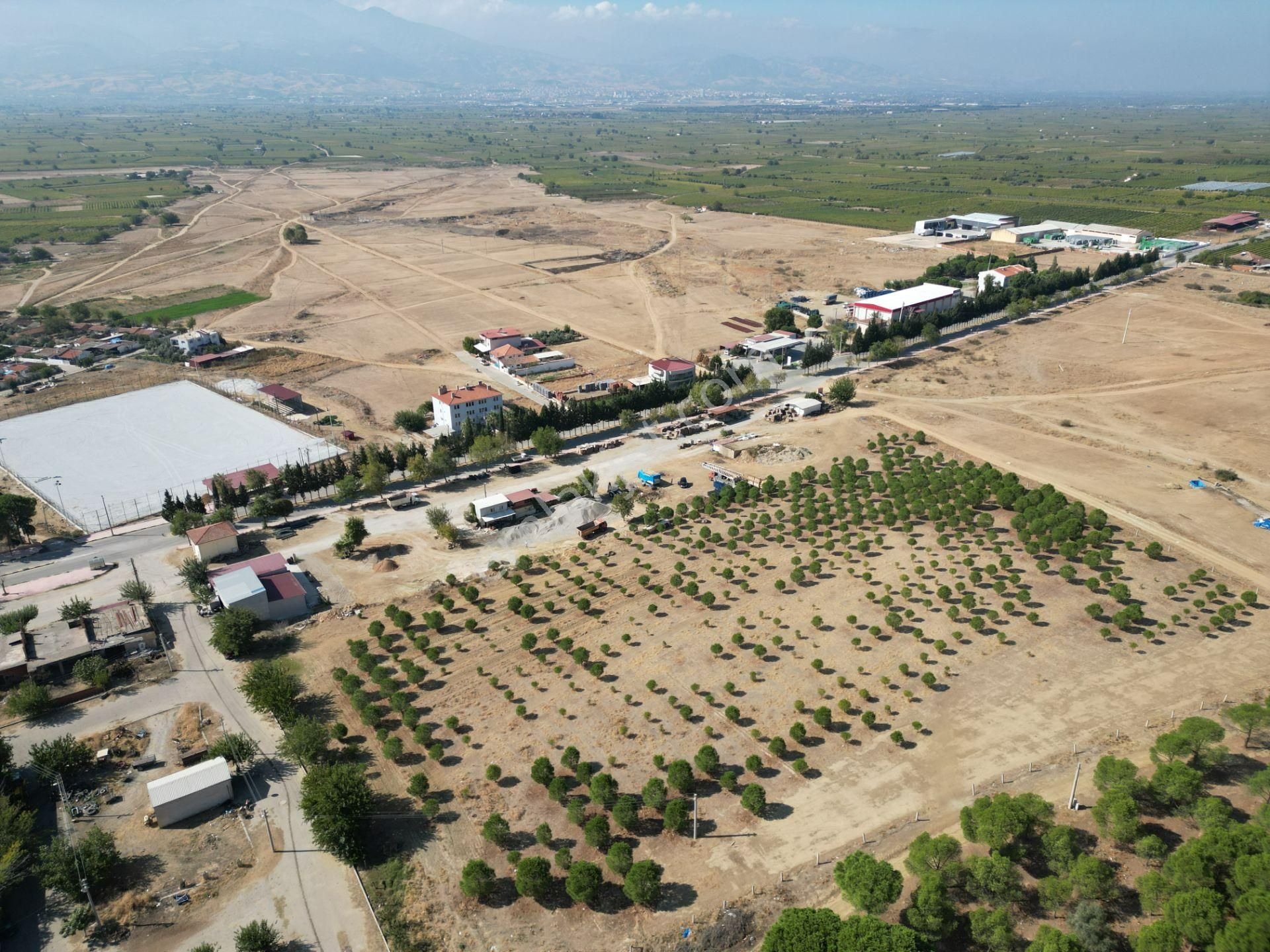 Alaşehir Killik Satılık Villa İmarlı  MANİSA ALAŞEHİR KİLLİK MAHALLESİ'NDE İMARLI ARSA