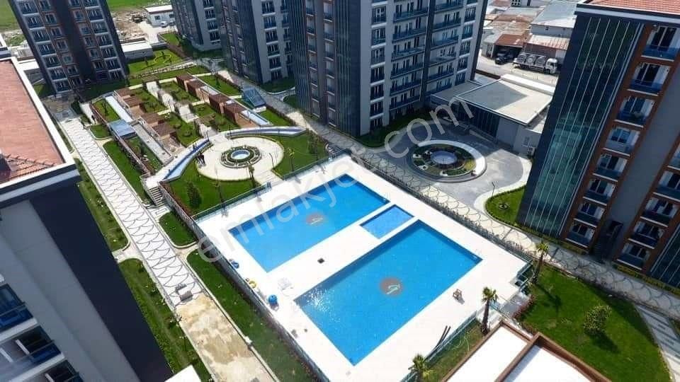 Silivri Yeni Satılık Daire  DREAM OF SİLİVRİDE SATILIK 3+1( GÜNEY CEPHELİ)