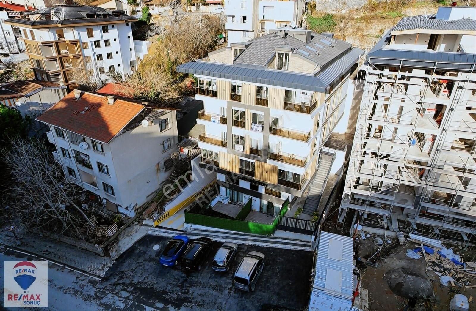 Üsküdar Burhaniye Satılık Daire BEYLERBEYİ SAHİLE YAKIN SATILIK 3+1 SIFIR DAİRE!!!!!!