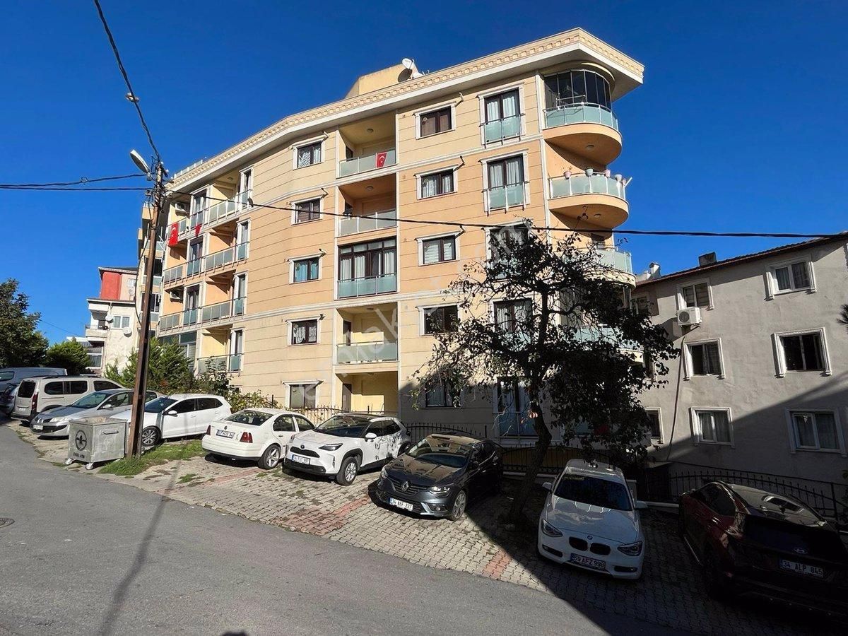 Maltepe İdealtepe Marmaraya Yakın Kiralık Daire İDEALTEPE'DE YENİ BİNADA METROYA YAKIN 95M2 2 GENİŞ BALKONLU 2+1