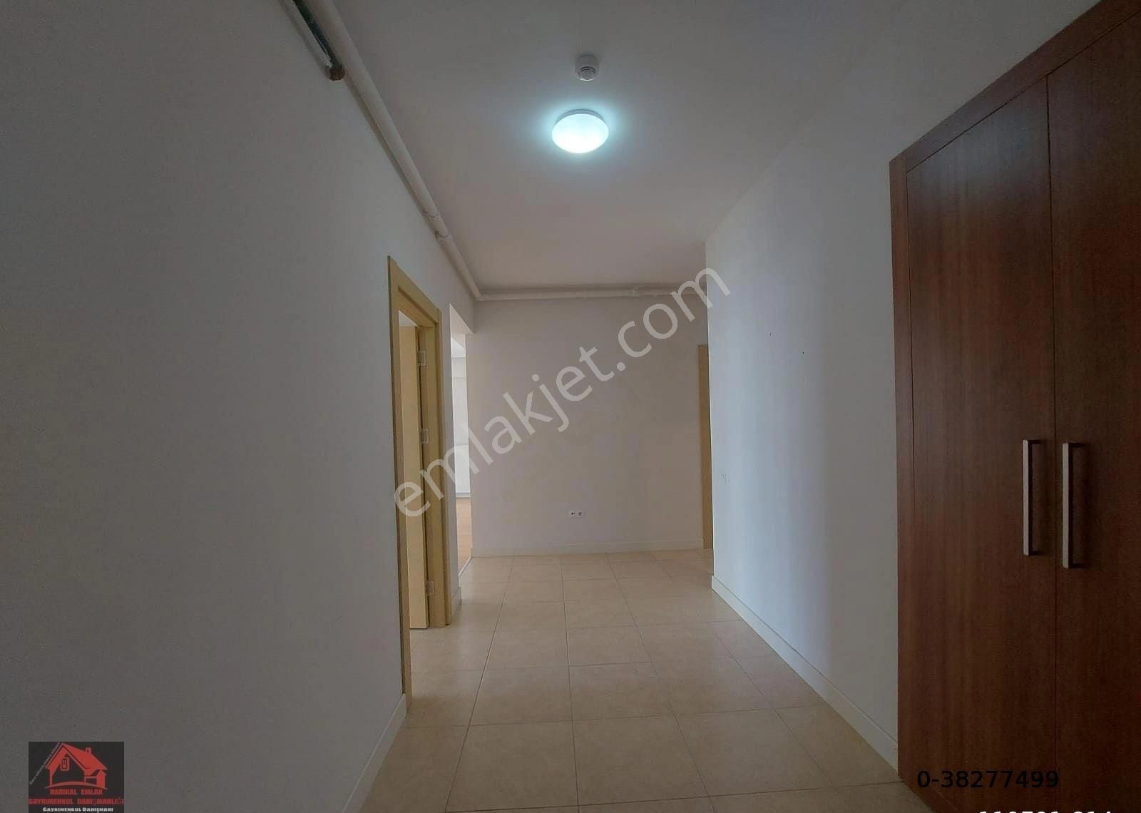 Çankaya İlkbahar Satılık Daire İLKBAHAR MAHALLESİ GÜNEYPARK 1 SİTESİNDE P BLOKTA 150m2 SATILIK 3+1 KUPON DAİRE.......