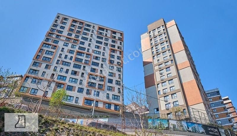 Kağıthane Çağlayan Satılık Residence NEF08 YÜKSEK KAT ÖNÜ AÇIK MANZARALI 1+1 SATILIK EŞYALI DAİRE