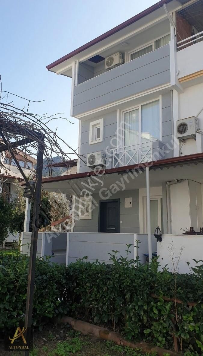 Kemer Merkez Kiralık Villa KEMER MERKEZ MAHALLESİ'NDE KİRALIK 4+1 EŞYALI VİLLA