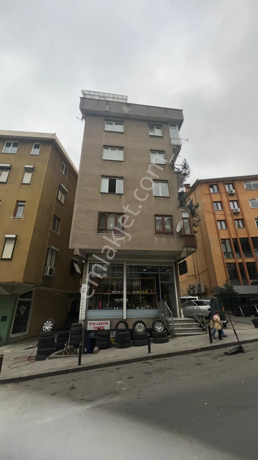 Şişli Fulya Satılık Daire  Fulya Mehmetçik Caddesi 2+1 Daire 