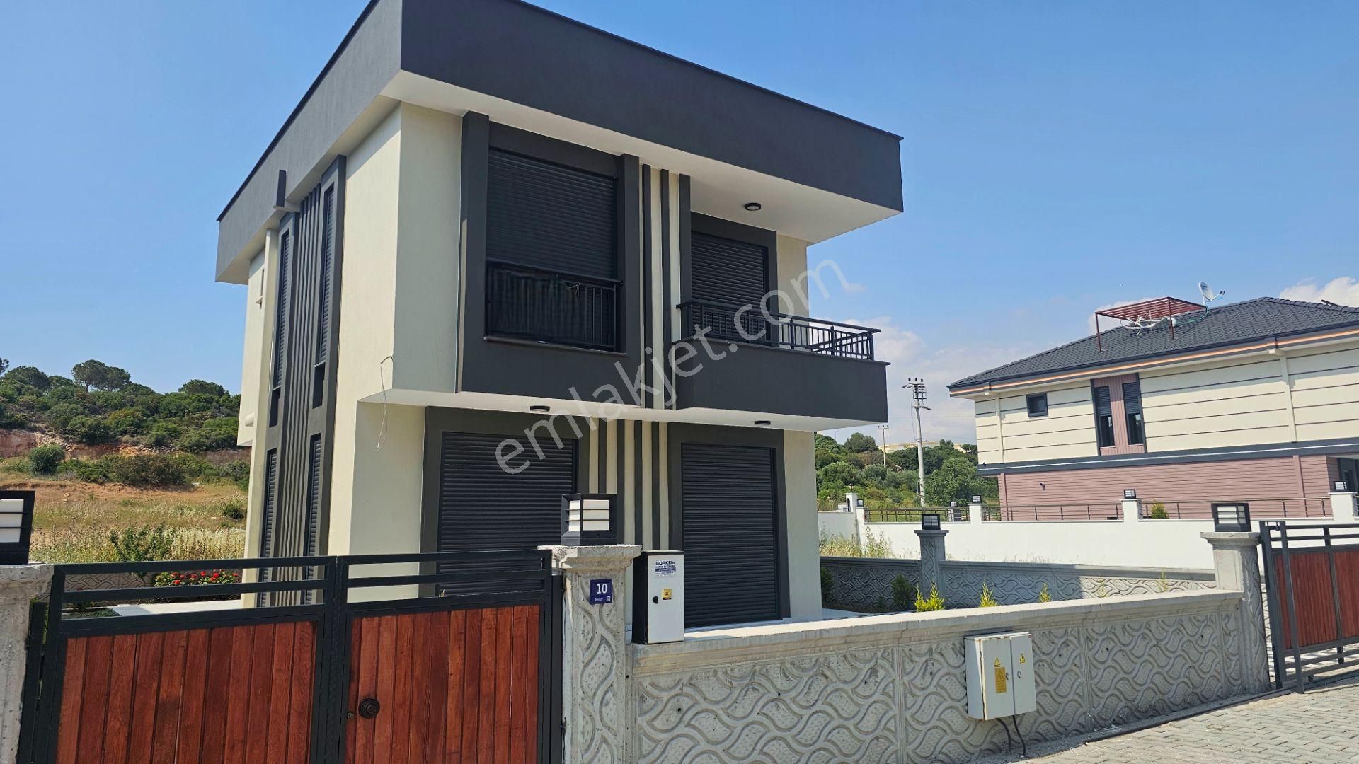 Didim Hisar Satılık Villa Didim De Satılık Denize Çok Yakın 3+1 Villa