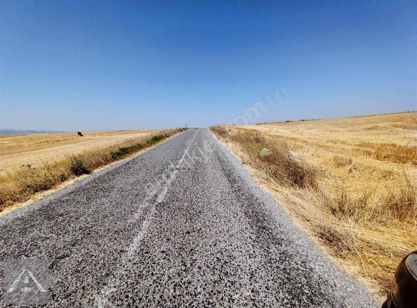 Avanos Sarılar Köyü (Yenisoy) Satılık Tarla Yola Bir Parsel Avanosun En Uygunu 18950 M2