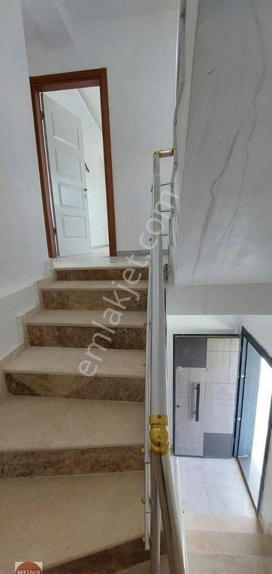 Taşucu Kum Mahallesinde Satılık Müstakil Villa - Görsel 4