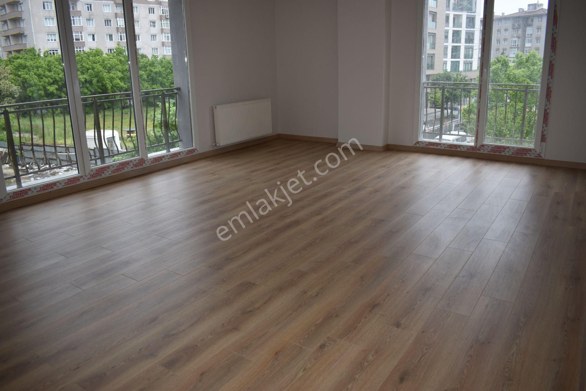 Büyükçekmece Mimaroba Mah De Ultra Lüks Sitede Geniş Sıfır 3+1 Satılık Daire - Görsel 2