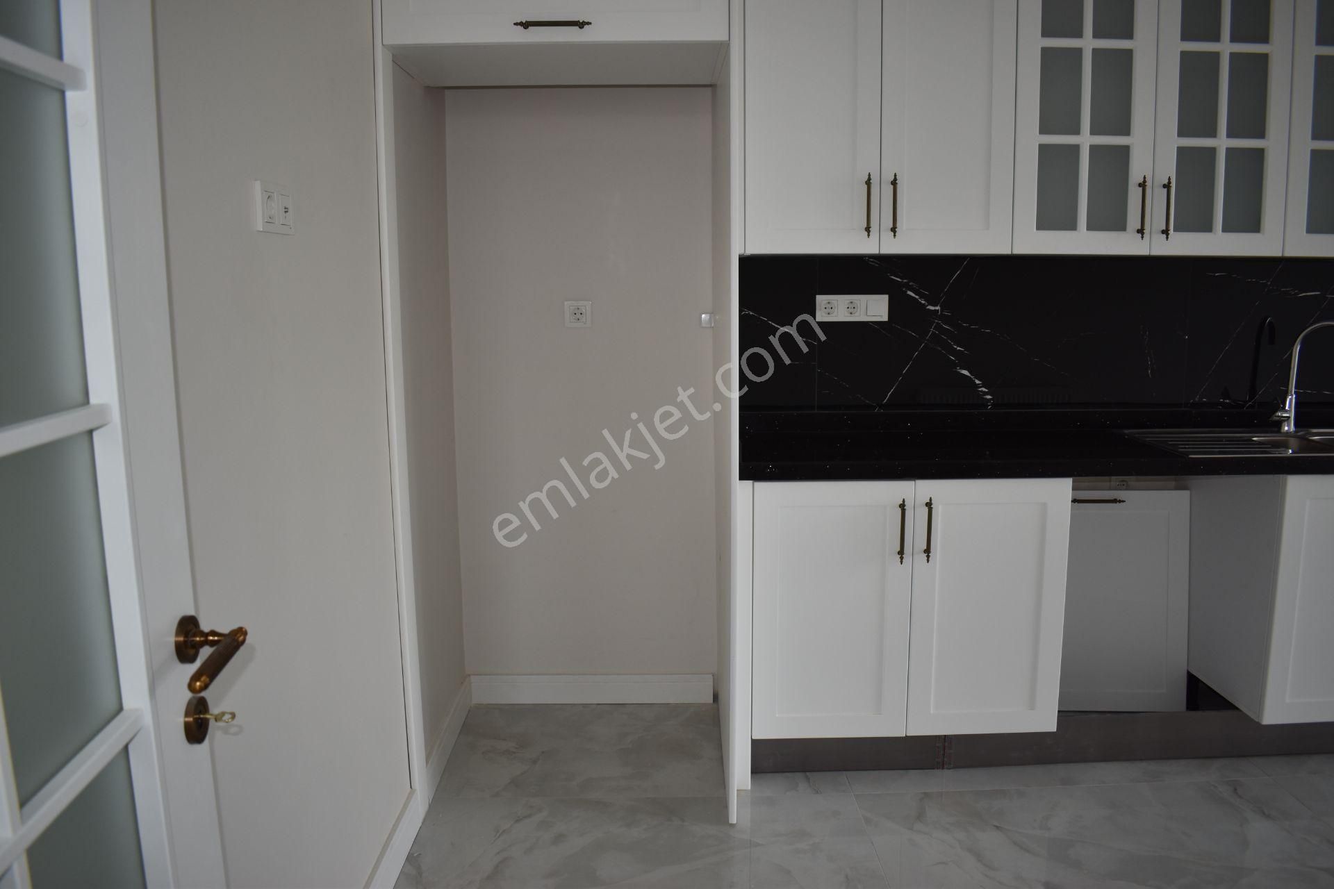 Büyükçekmece Mimaroba Mah De Ultra Lüks Sitede Geniş Sıfır 3+1 Satılık Daire - Görsel 24