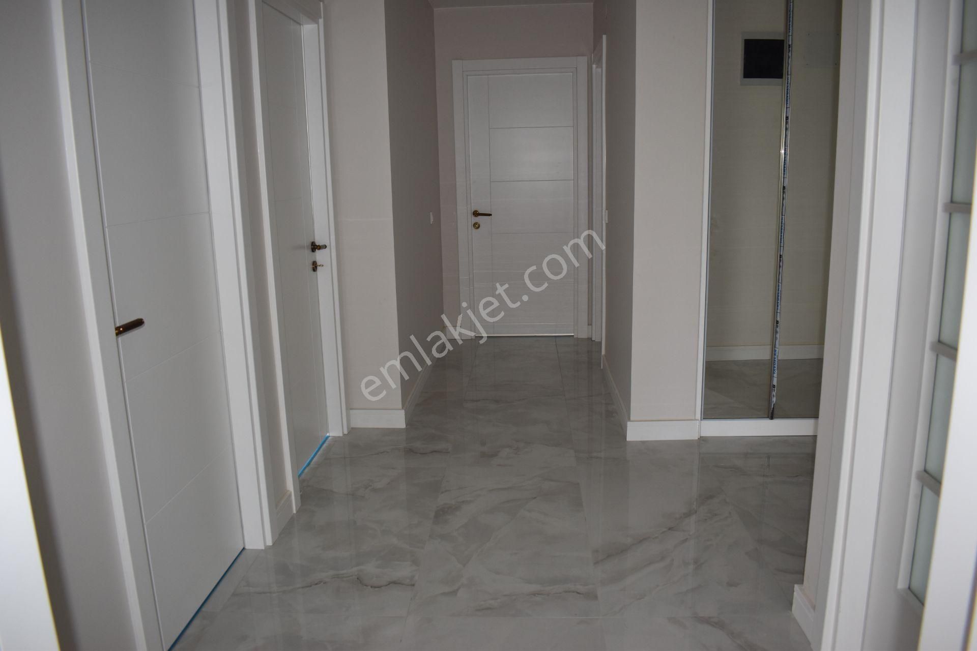 Büyükçekmece Mimaroba Mah De Ultra Lüks Sitede Geniş Sıfır 3+1 Satılık Daire - Görsel 30