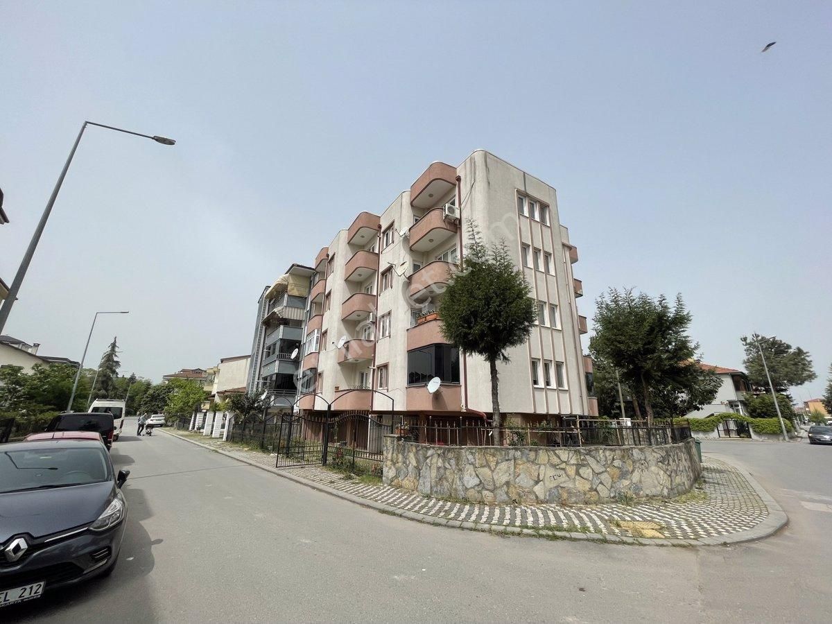 Adapazarı Cumhuriyet Satılık Daire CUMHURİYET MAH. SATILIK 3+1 DAİRE / REMAX AY - BAHADIR EKER'DEN