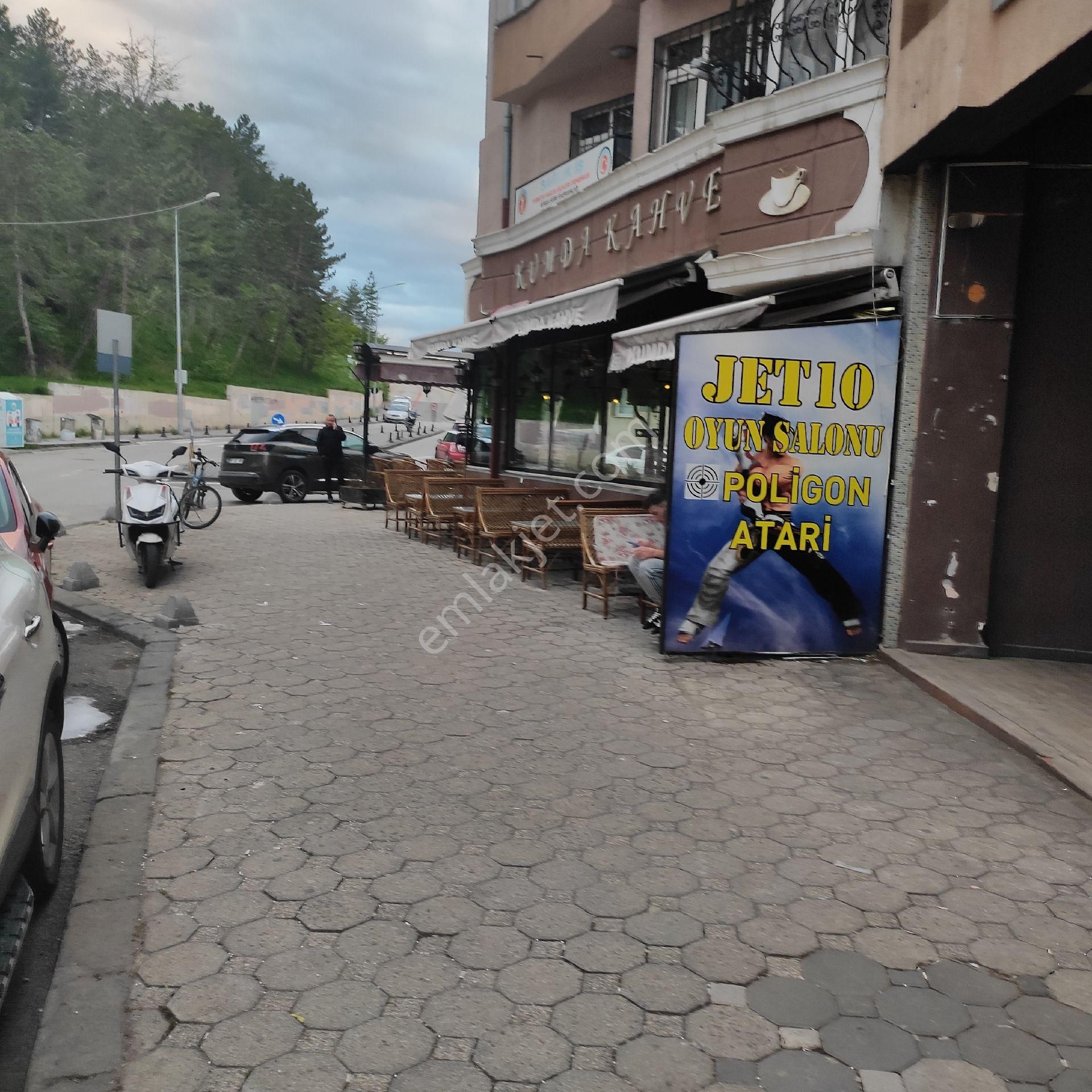 Sivas Merkez Cami-İ Kebir Kiralık Dükkan & Mağaza Sivas kalesi girişi 170 mt dükkan 